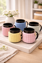 Load image into Gallery viewer, Monday 15 June 2026  - Crochet Class 'No experience needed' - 5.30pm
