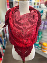 Load image into Gallery viewer, Crochet DarjeelingTea Shawl - Shades of Red - Cotton