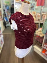 Load image into Gallery viewer, Chunky Burgundy Vest - Small size
