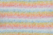 Load image into Gallery viewer, Yarnsmiths Bizarre DK - 8ply - Splendiferous 3G040