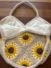 Load image into Gallery viewer, Custom order - Medium Sunflower Crocheted Lined Bag - Cotton